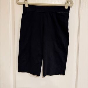 GW Women's Black Shorts​​​​